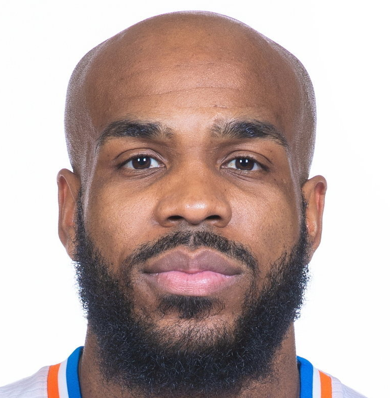 https://img.gzagcar.com/img/basketball/player/a96423329b62045399a86c0a39fc472d.png